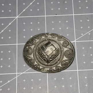 Patinated German Female RAD (Reichsarbeitsdienst) RADWJ Retired Brooch