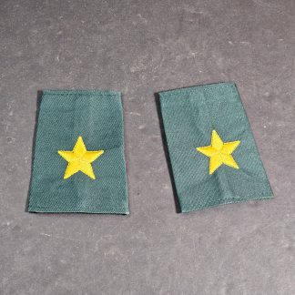 Iraqi 1 star shoulder boards green with gold 2.5" x3.5"