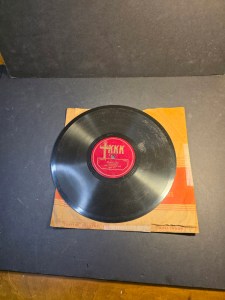 Vintage 1920s KKK Records 78 RPM – “The Bright Fiery Cross†/ “Mystic-City†– Historical Artifact