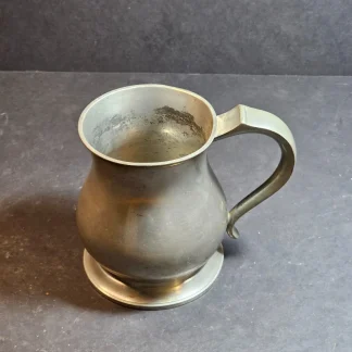 Pewter Bulbus Mug 4" x5" 21oz Made in England 1930s