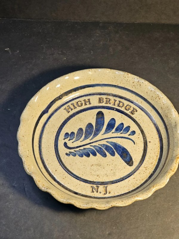 10 " High Bridge plate primitive blue ware 1990s westerwald pottery pa