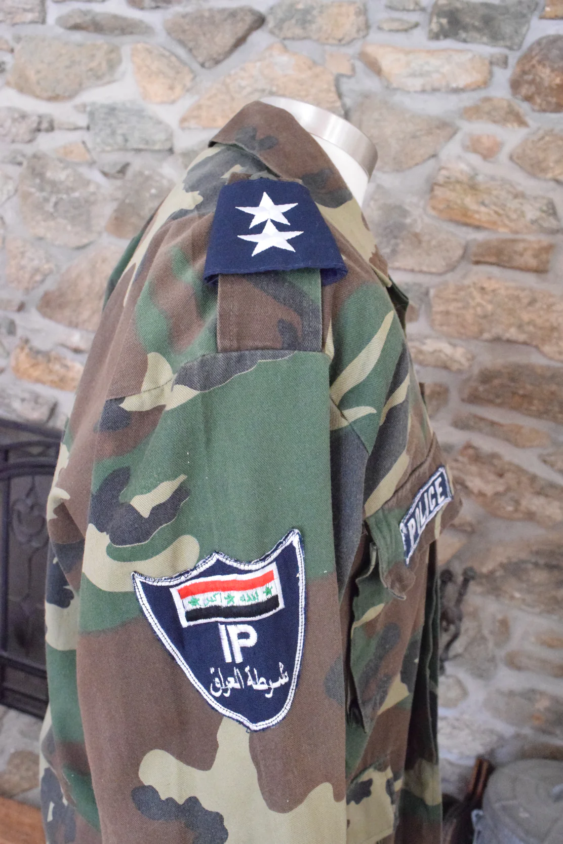 RARE Iraqi Police Camouflage BDU Coat with Patches Size XL - Image 2