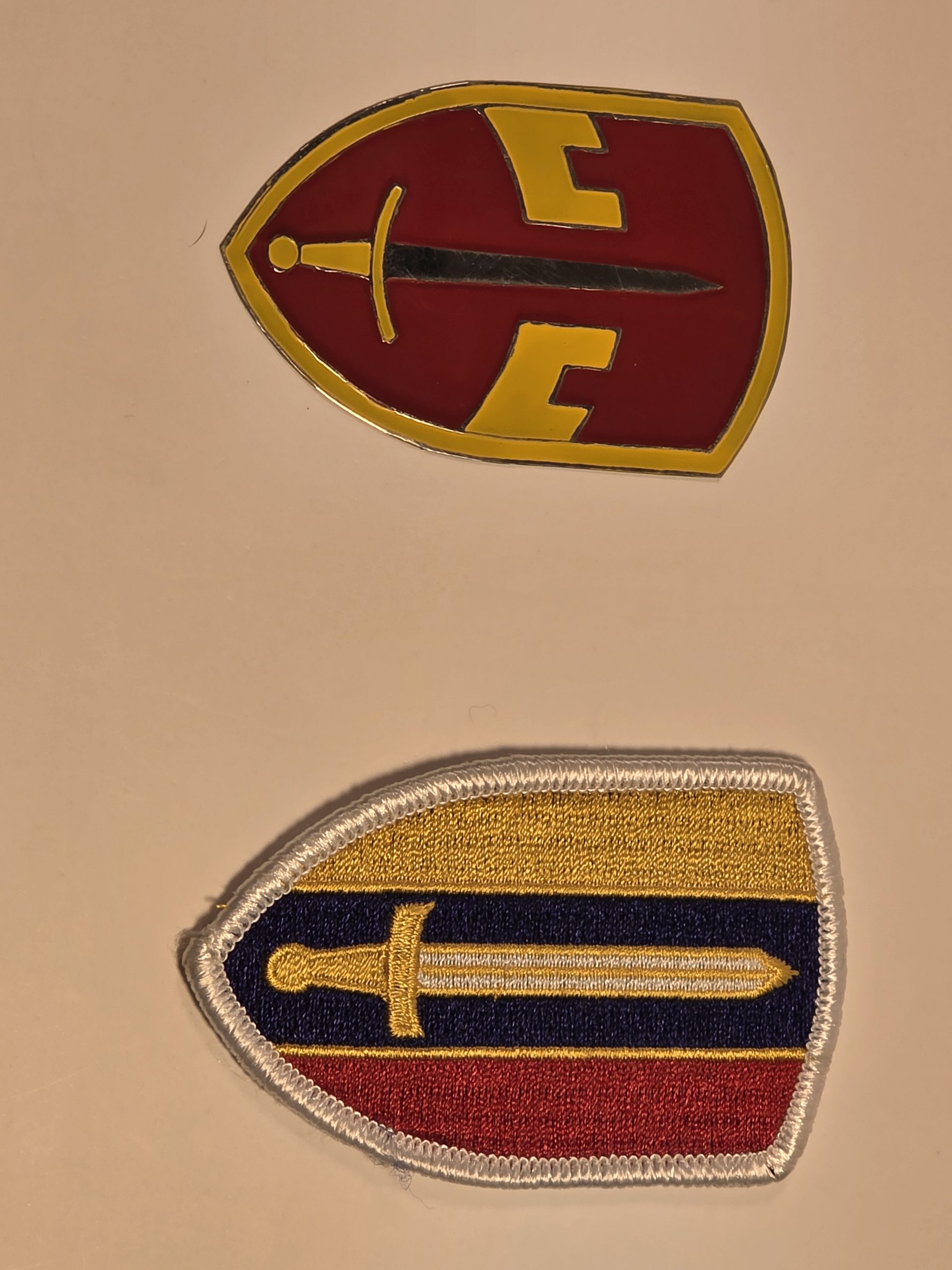 US Army Republic of Vietnam (USARV) Shoulder Patch - Sword & Colors Insignia